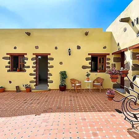 In With Private Pool 3* Ingenio